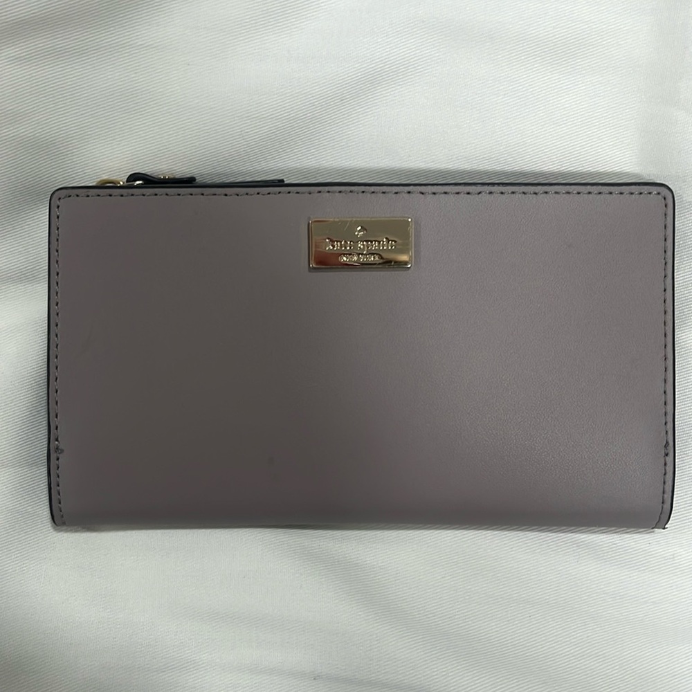 Kate Spade wallet ♠️